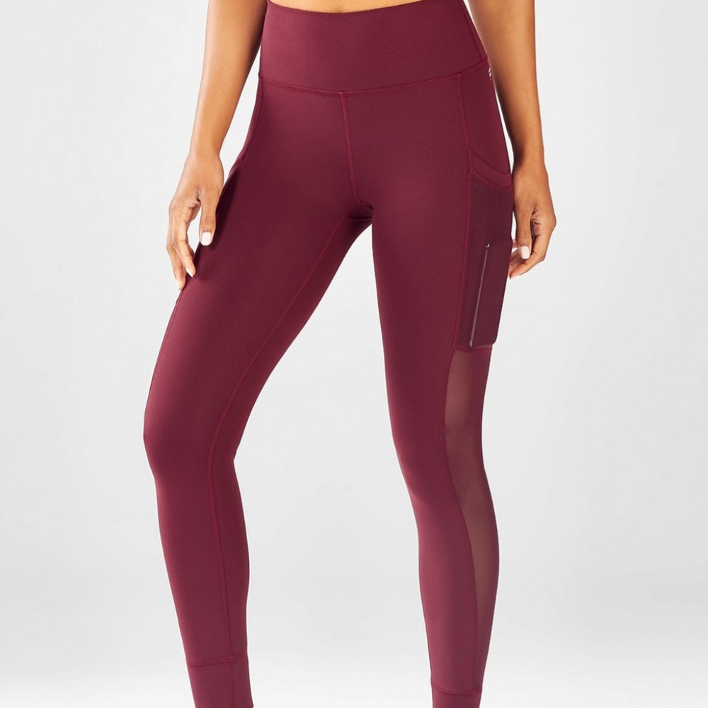 Black cherry On-the-Go High-Waisted Mesh Legging